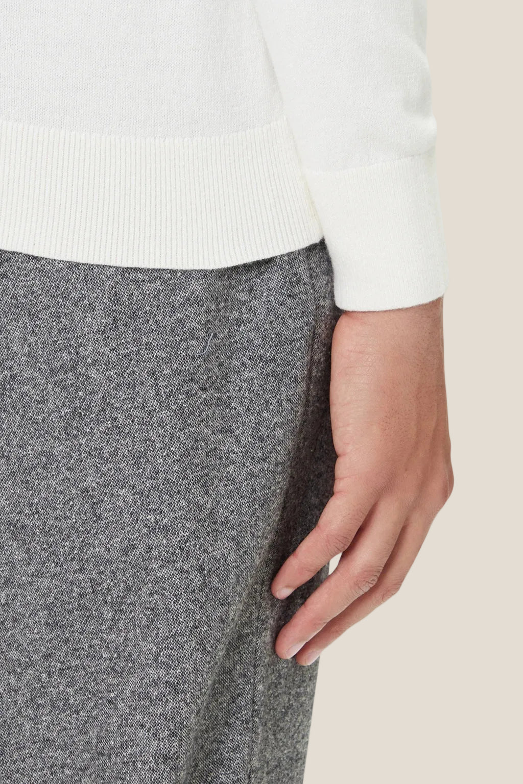 Dolcevita Maglione In Misto Cashmere Con Logo Bandierina Ricamato